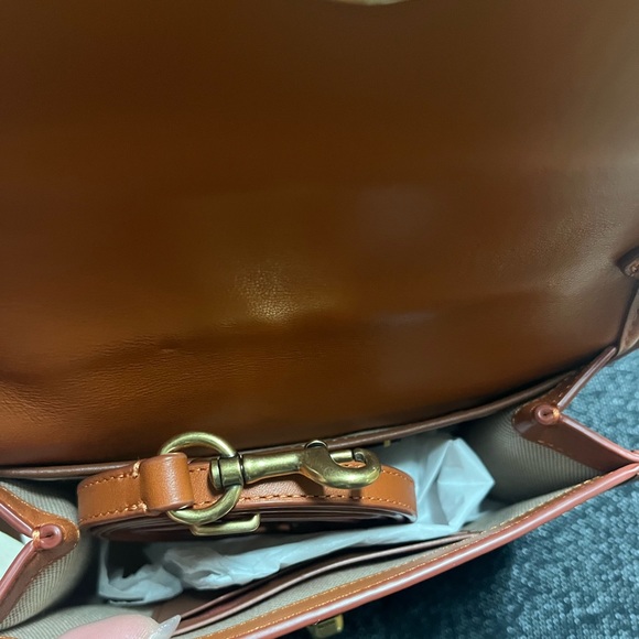 ❌SOLD❌ Coach Kip crossbody - Picture 7 of 8